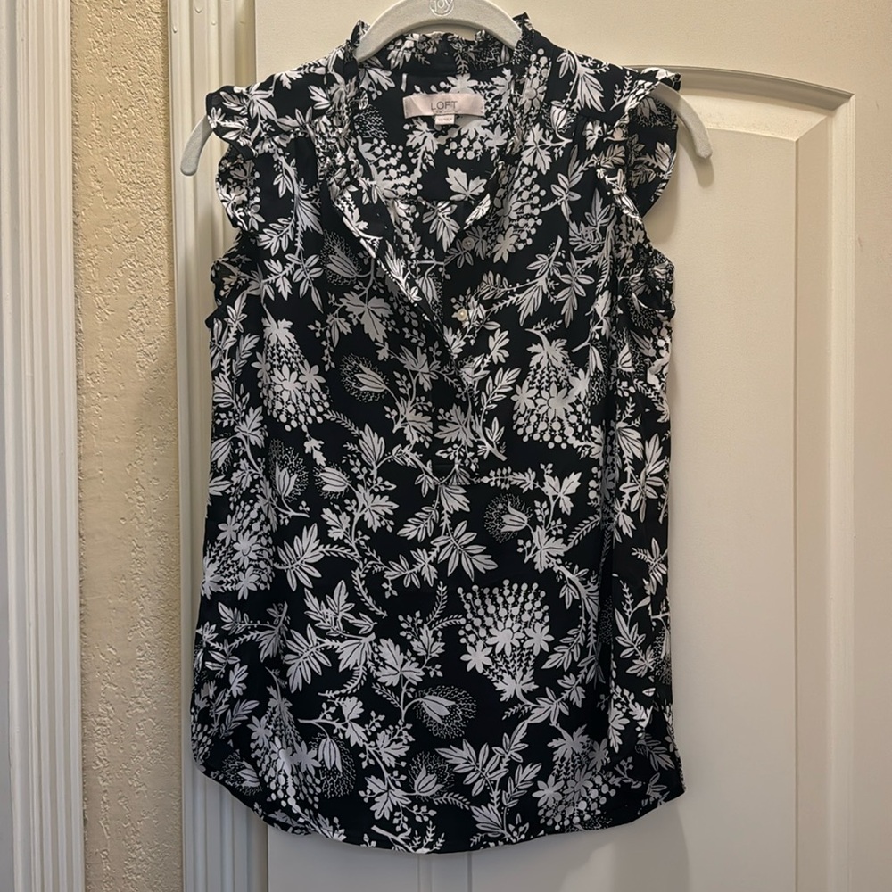 Black and White Loft Ruffle sleeveless blouse